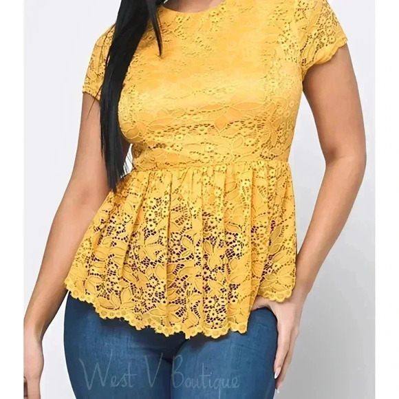🇺🇸BOGO🆓-Yellow Lace Flower Round Neck Short Sleeve Ruffle Hem Top With Lining - Picture 3 of 4